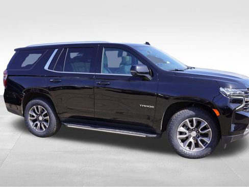 Used 2022 Chevrolet Tahoe LT w/ LT Signature Package image 2