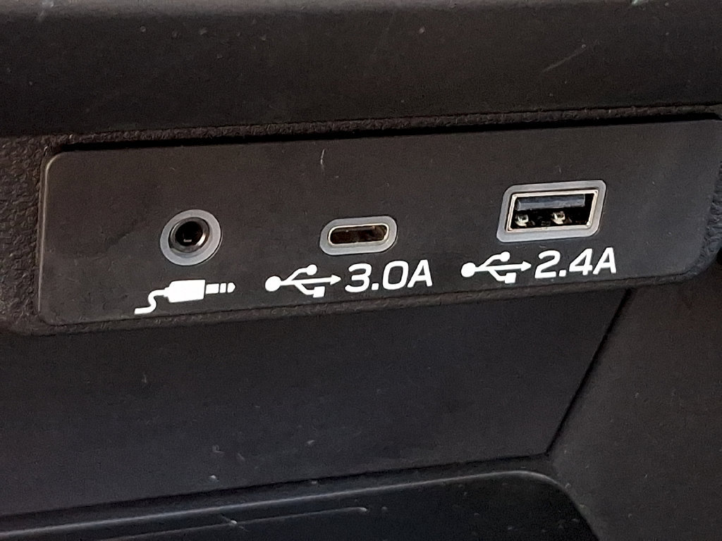 Used 2026 Subaru Forester Premium AWD/4WD image 24