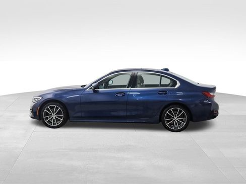 Used 2021 BMW 330i xDrive Sedan w/ Convenience Package image 2