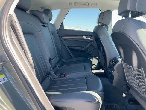 Used 2023 Audi Q5 2.0T Premium image 28