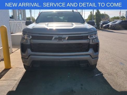 Used 2023 Chevrolet Silverado 1500 RST w/ LPO, Dark Essentials Package AWD/4WD image 12