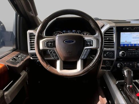 Used 2016 Ford F150 King Ranch w/ Equipment Group 601A Luxury AWD/4WD image 6