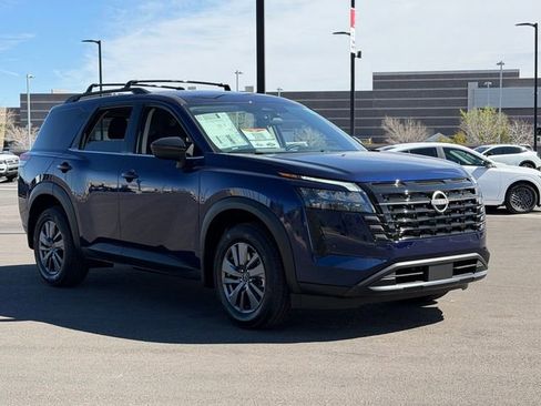 New 2026 Nissan Pathfinder SV AWD/4WD image 9