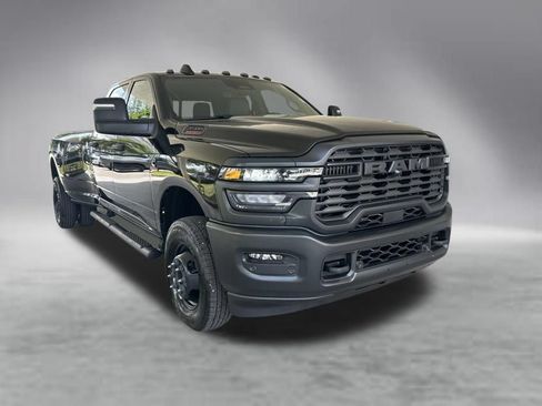 Used 2026 RAM 3500 Tradesman AWD/4WD image 2