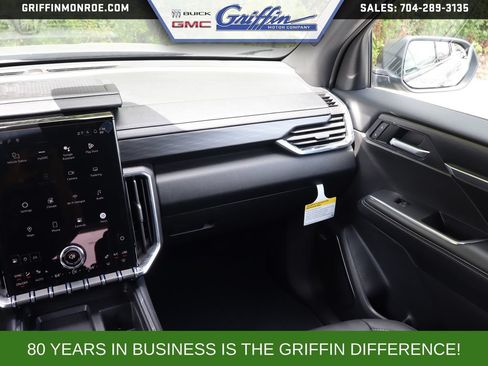 New 2026 GMC Acadia Elevation w/ Black Edition FWD image 15