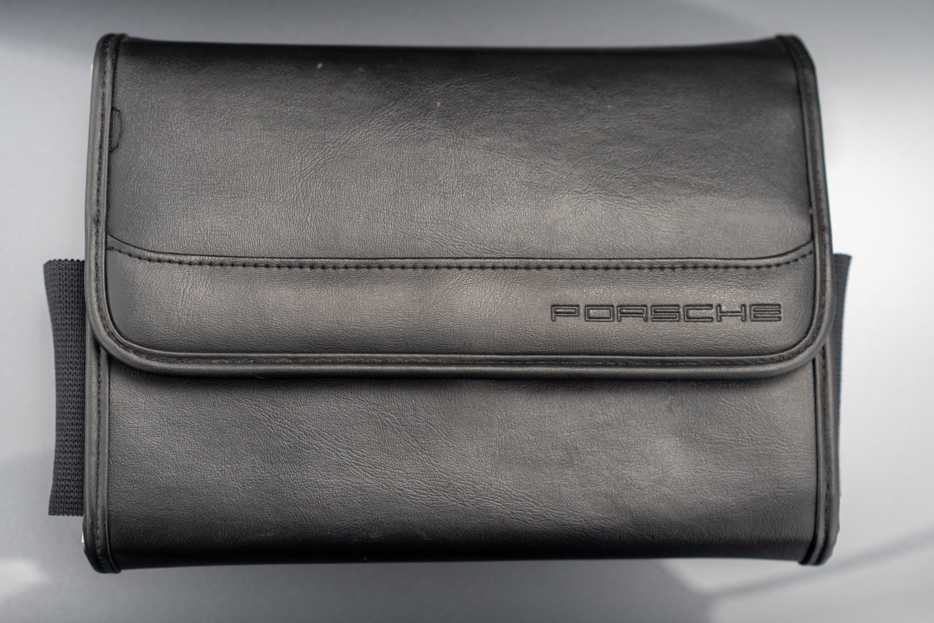 Used 2004 Porsche Carrera GT RWD image 66