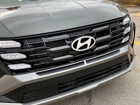 Used 2025 Hyundai Tucson SEL image 28