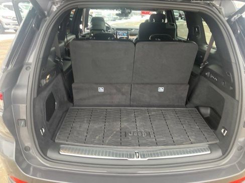 Used 2024 Jeep Grand Cherokee L Summit w/ High Altitude Package image 27