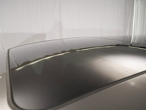 Used 2016 Porsche Cayenne image 17