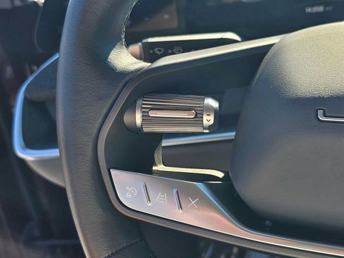 Used 2025 Lucid Air Touring AWD/4WD image 31