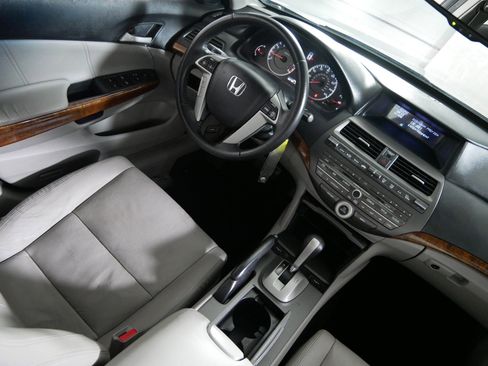 Used 2012 Honda Accord EX-L image 9