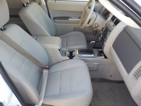 Used 2012 Ford Escape FWD Hybrid image 28