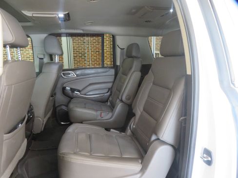 Used 2018 GMC Yukon XL Denali w/ Denali Ultimate Package AWD/4WD image 19
