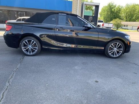 Used 2019 BMW 230i Convertible w/ Premium Package image 6