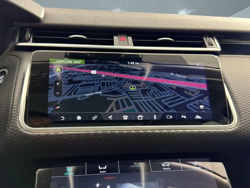 Used 2020 Land Rover Range Rover Velar S image 28
