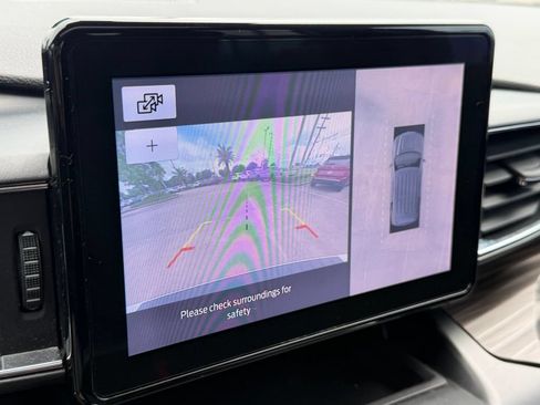 Used 2020 Ford Explorer Limited RWD image 21