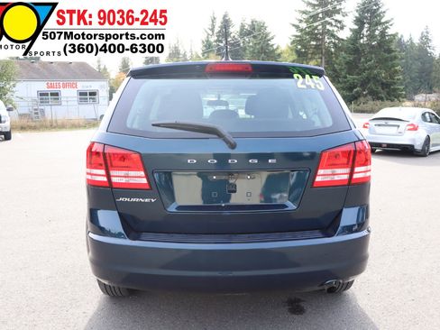 Used 2014 Dodge Journey American Value Package w/ Flexible Seating Group image 6