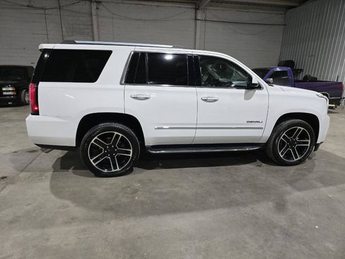 Used 2017 GMC Yukon Denali w/ Open Road Package AWD/4WD image 14