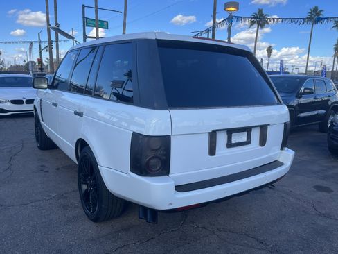 Used 2011 Land Rover Range Rover HSE LUX image 5