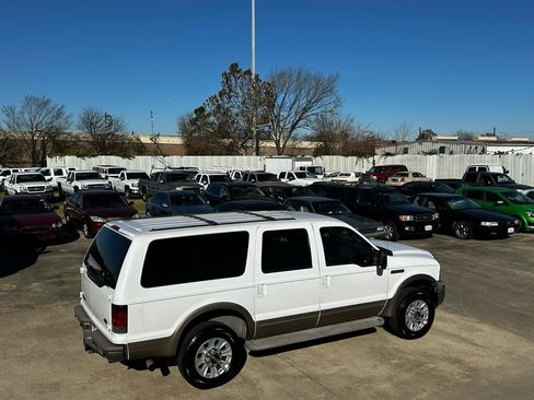 Used 2005 Ford Excursion Eddie Bauer image 88