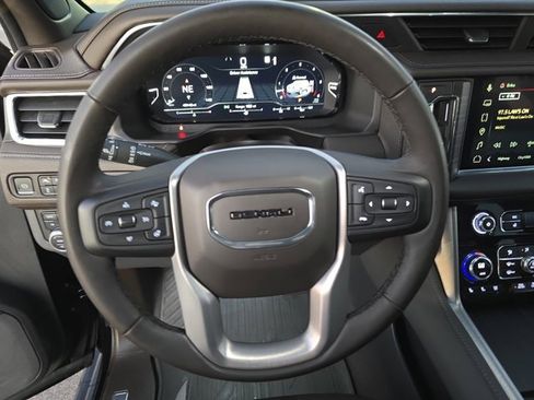 Used 2023 GMC Yukon XL Denali w/ Max Trailering Package image 19