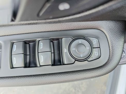 Used 2022 GMC Terrain SLT w/ Infotainment Package II image 31