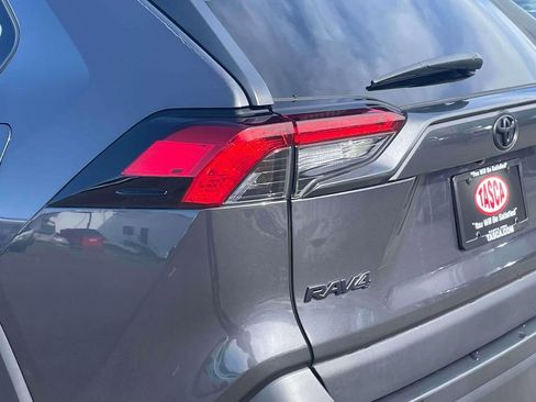 Used 2023 Toyota RAV4 XLE w/ Convenience Package image 11