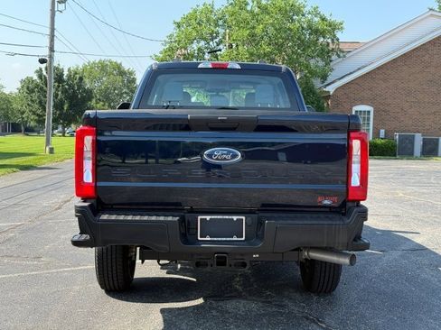 Used 2023 Ford F250 XL image 6