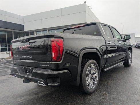 New 2026 GMC Sierra 1500 Denali image 4