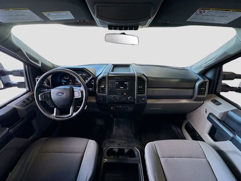Used 2018 Ford F250 XL image 15