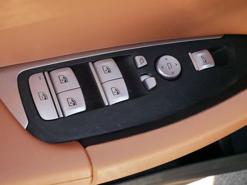 Used 2023 BMW X3 xDrive30i w/ Premium Package image 18