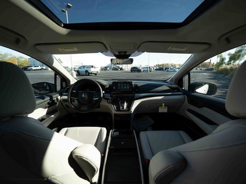 New 2026 Honda Odyssey EX-L image 19