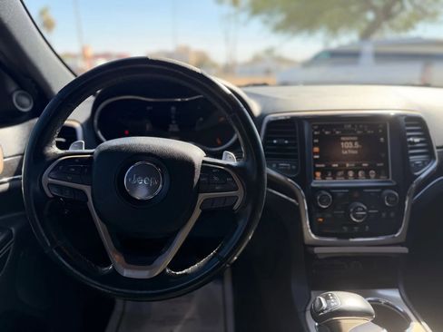 Used 2015 Jeep Grand Cherokee Limited image 27