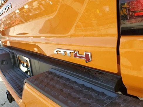 New 2025 GMC Canyon AT4 w/ Nightfall Edition image 8