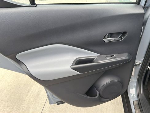 Used 2024 Nissan Kicks SR w/ SR Premium Package FWD image 21