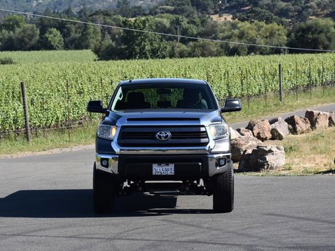 Used 2014 Toyota Tundra SR5 w/ SR5 Upgrade Package RWD image 6