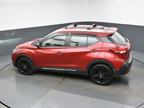 Used 2020 Nissan Kicks SR w/ SR Premium Package image 37