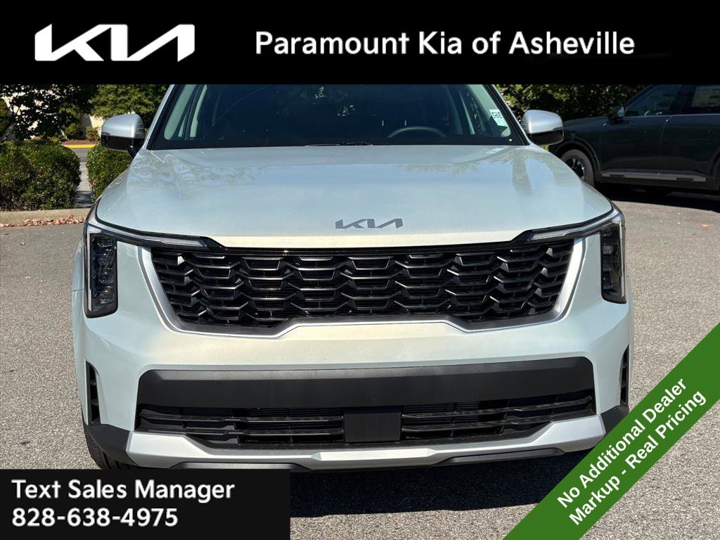 New 2026 Kia Sorento LX FWD image 2