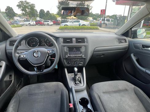 Used 2016 Volkswagen Jetta S FWD image 10