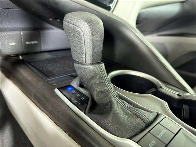 Used 2024 Toyota Camry LE FWD image 30