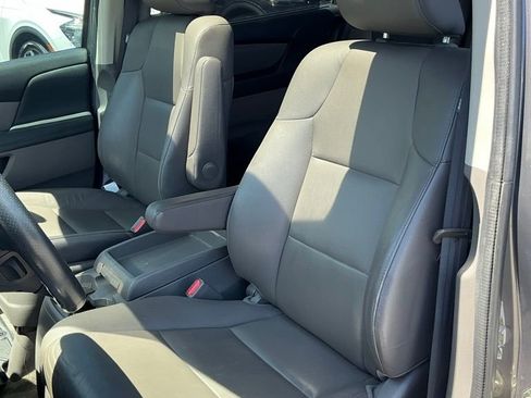 Used 2014 Honda Odyssey EX-L image 26