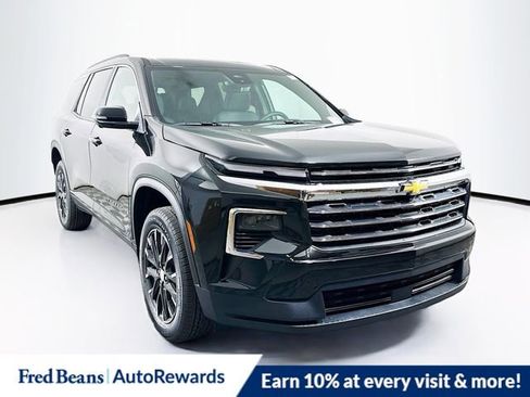 New 2026 Chevrolet Traverse LT w/ Sun and Wheel Package AWD/4WD image 1