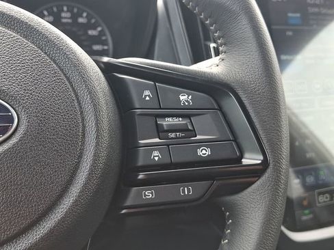 Certified 2025 Subaru Forester Premium AWD/4WD image 23