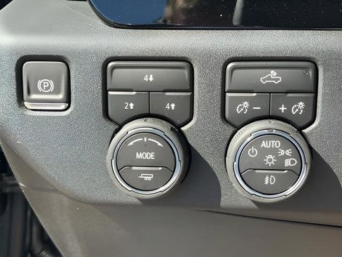 New 2026 Chevrolet Silverado 3500 LT AWD/4WD image 22