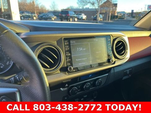 Used 2022 Toyota Tacoma SR5 image 21