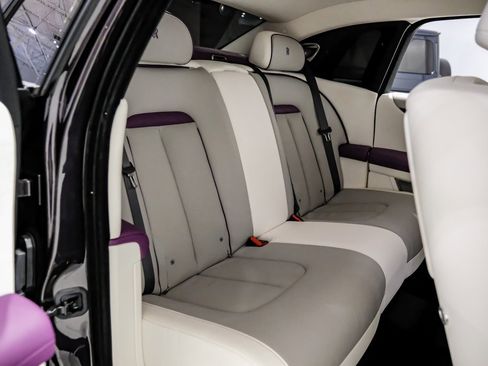 Used 2024 Rolls-Royce Ghost image 43