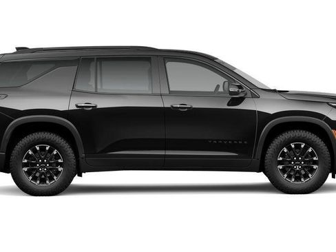 New 2026 Chevrolet Traverse Z71 w/ Driver Confidence Package AWD/4WD image 5