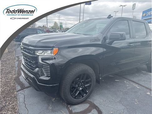 Used 2023 Chevrolet Silverado 1500 RST AWD/4WD image 1
