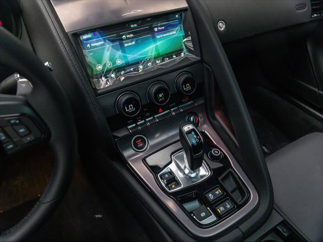 Certified 2024 Jaguar F-TYPE Coupe AWD image 30