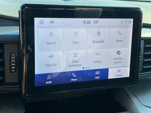 Used 2022 Ford Explorer XLT w/ Class IV Trailer Tow Package image 11